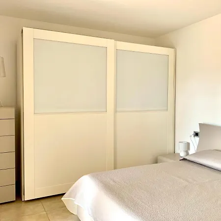 Apartment Noemi - Panoramic, Speed Wi-fi, Fully Equipped Olbia